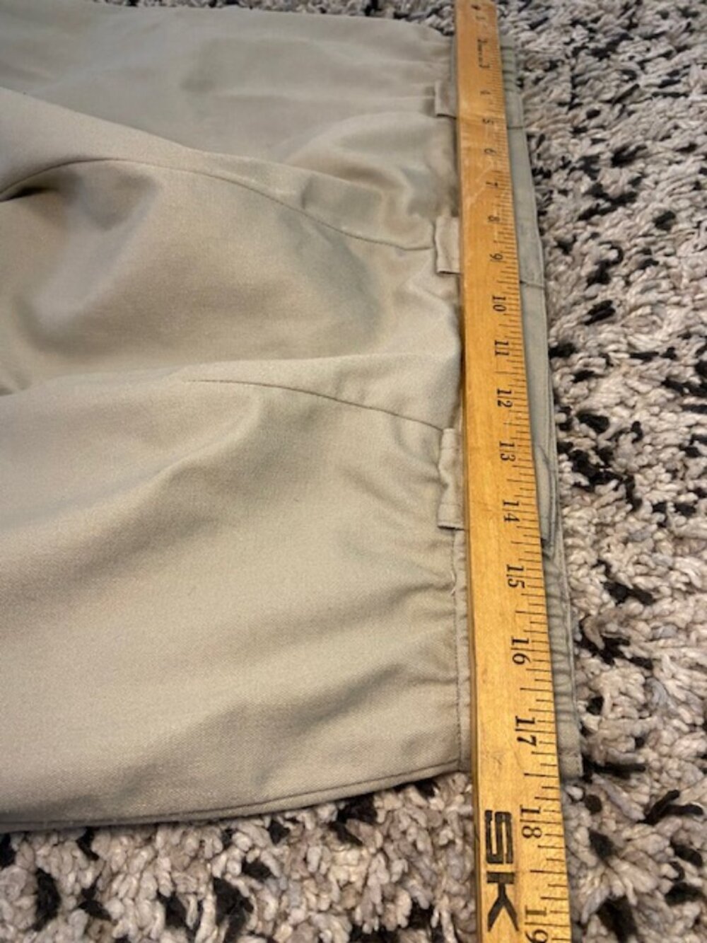 Tilley Endurables Chino Shorts Size 16 Button roll Hem Excellent Condition - Picture 14 of 16
